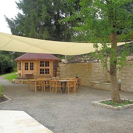 Ξενοδοχείο Schloss Doettingen 4*