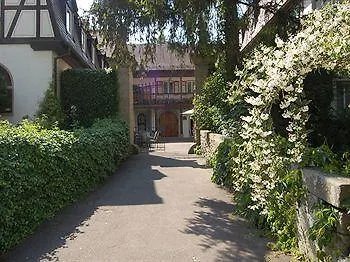 施洛斯多廷根酒店 4* Braunsbach