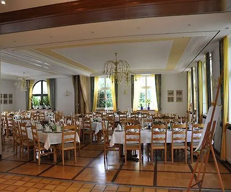 Schloss Doettingen