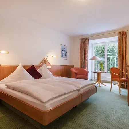 Schloss Doettingen Szálloda Braunsbach