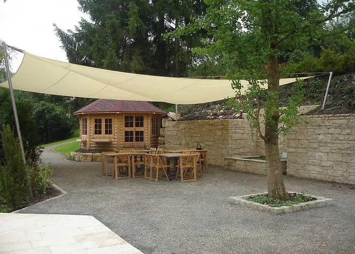 Hotell Schloss Doettingen Braunsbach