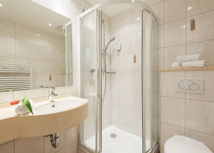 Schloss Doettingen 4*