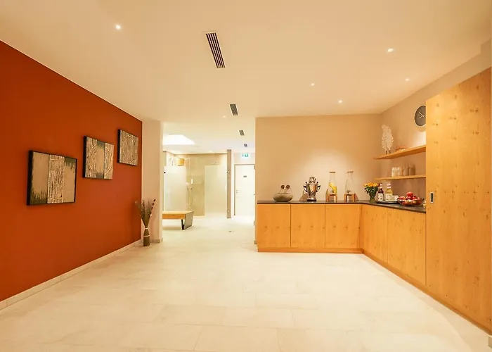 Schloss Doettingen Hotell 4*